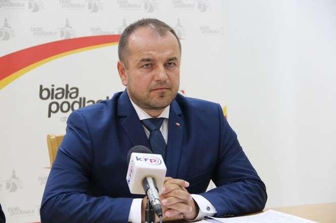 Przewodniczący kontra nowy radny. Kto kogo oczernia?