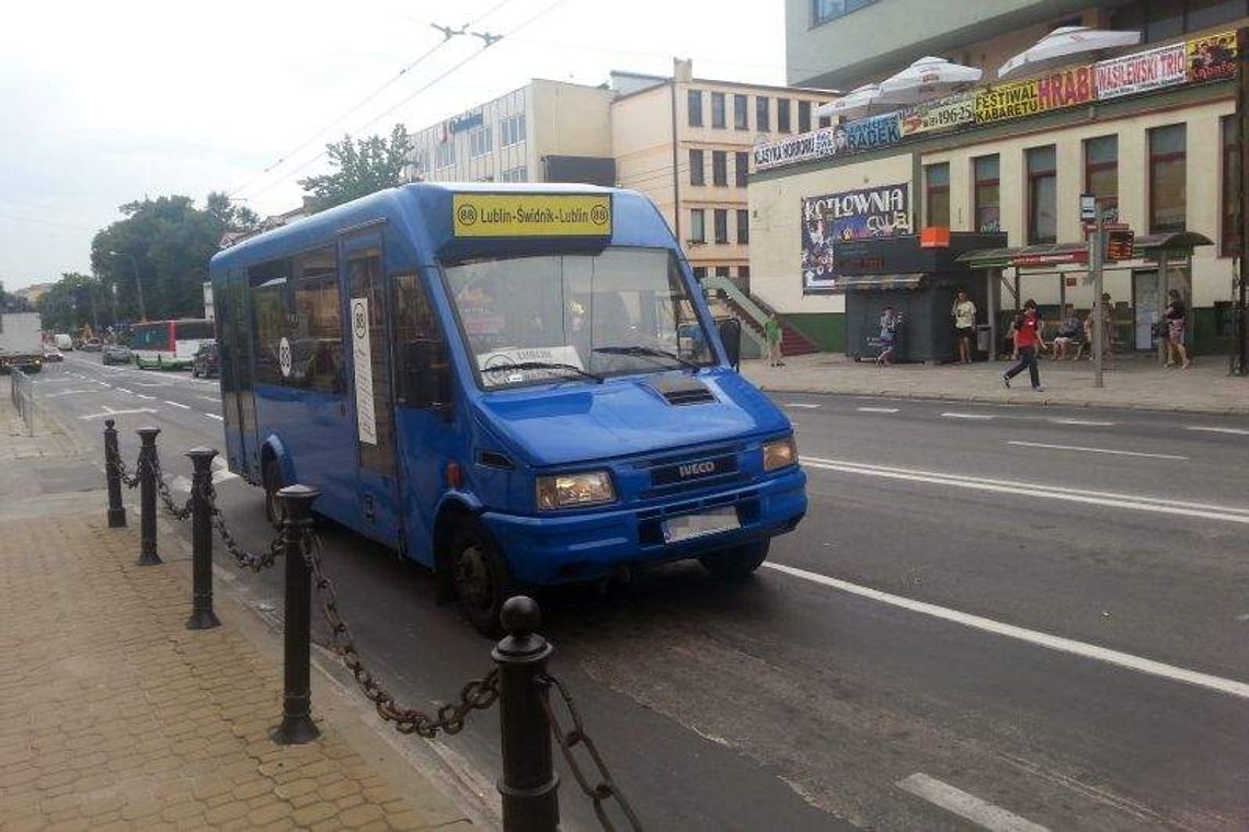 Przewoźnik na krawędzi. Urząd zabrał zezwolenie, busy linii 88 nadal jeżdżą