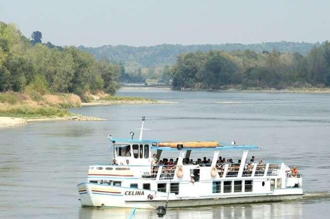 Przez suszę wysychają rzeki. Niski poziom Wisły i Bugu