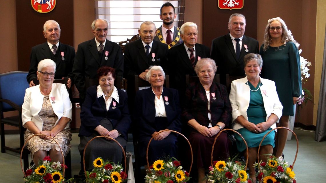 Przeżyli ze sobą ponad 50 lat. Złote Gody małżeństw z gm. Puławy [zdjęcia]