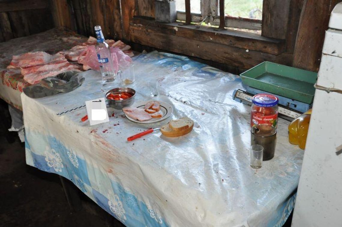 Przy zabijaniu świni dźgnął kolegę nożem w szyję. Obaj byli pijani