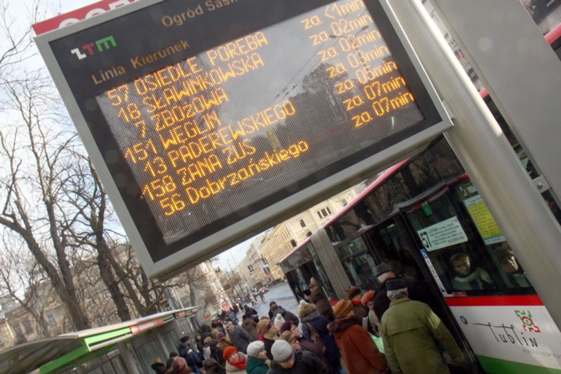 Przybywa działających wyświetlaczy na przystankach Przybywa działających wyświetlaczy na przystankach