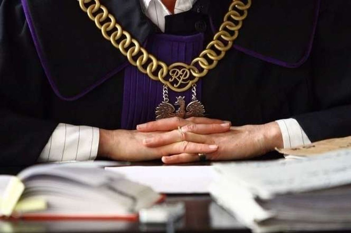 Przydusił i zgwałcił 15-latkę, 22-latek skazany. Niższy wyrok niż chciał prokurator