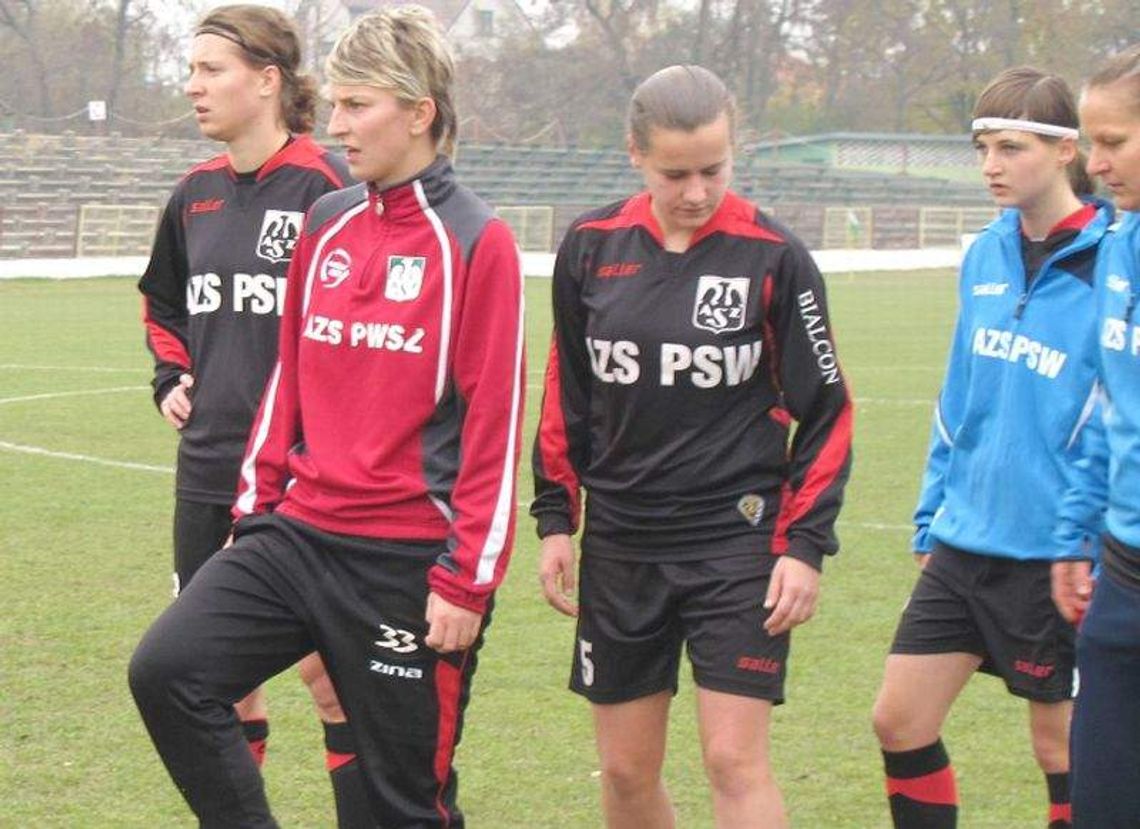 Przygotowania pikarek AZS PSW w cieniu tragedii Przygotowania pikarek AZS PSW w cieniu tragedii