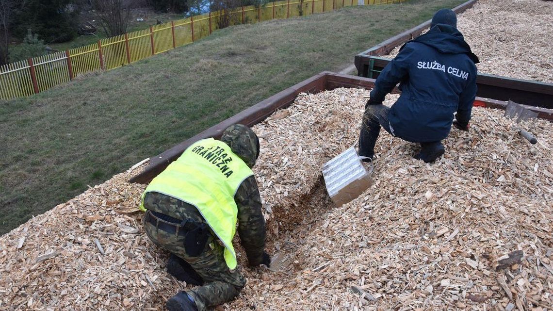 Przygraniczny przemyt to już przemysł: "tysiące zatrzymań"