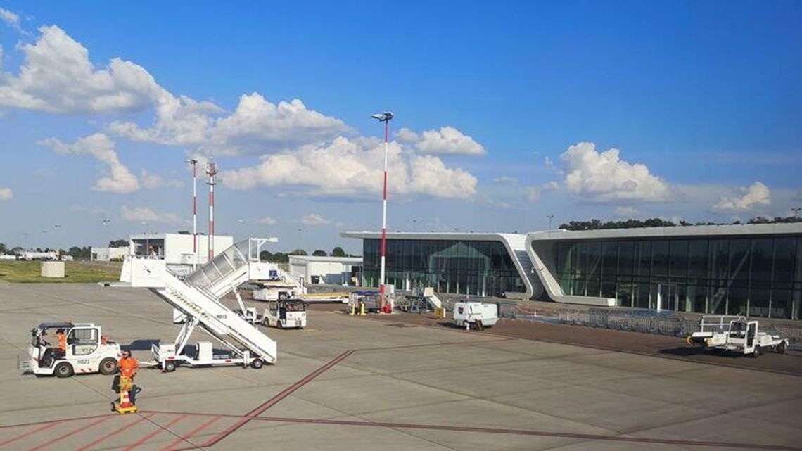 Przyloty i odloty czyli rekordowy 2023 rok na polskich lotniskach. Jak na tle konkurencji wypadł Port Lotniczy Lublin? Przyloty i odloty czyli rekordowy 2023 rok na polskich lotniskach. Jak na tle konkurencji wypadł Port Lotniczy Lublin?