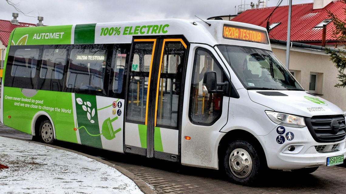 Przystanek Cmentarna, czyli startuje komunikacja miejska w Lubartowie. Rozkład jazdy