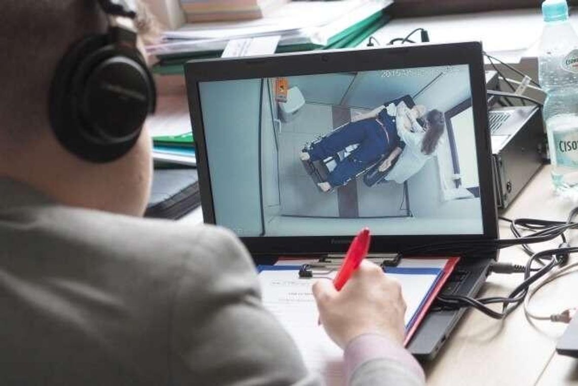 Przyszli lekarze zdają egzamin OSCE. Przed kamerami (zdjęcia)