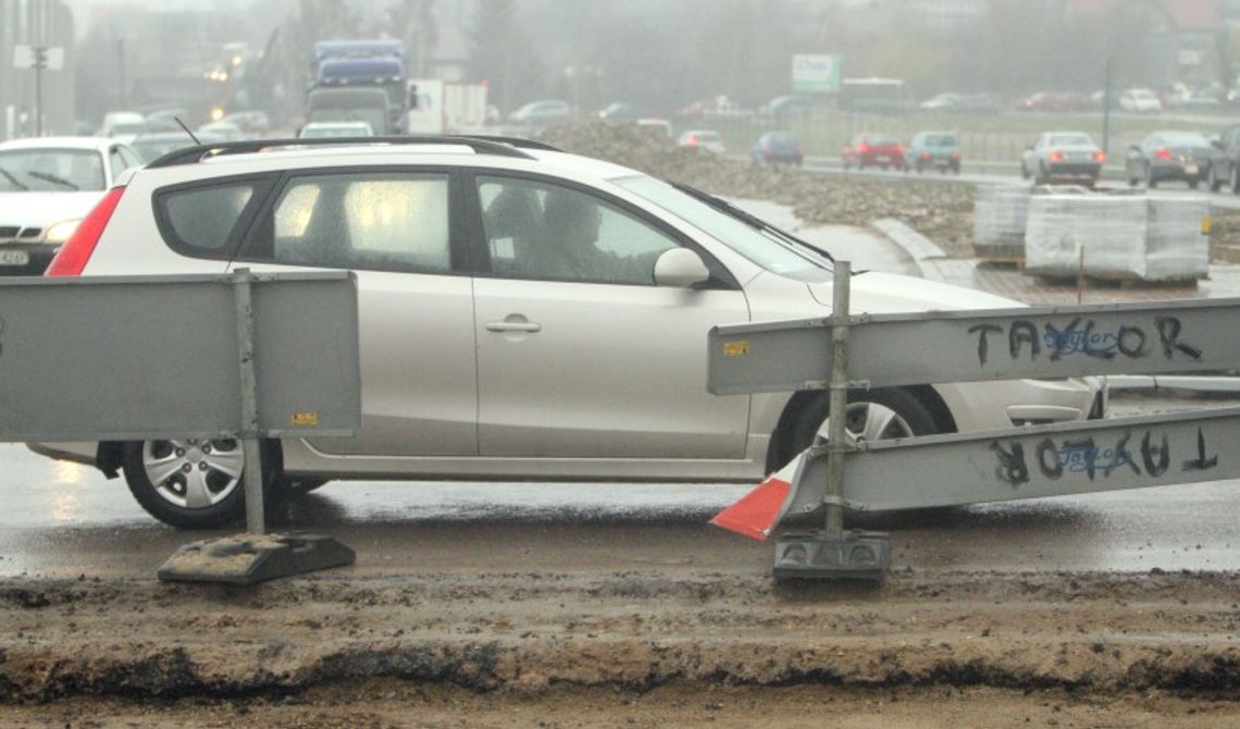 Przywróćcie ruch na Turystycznej! Objazdami jeździć się nie da