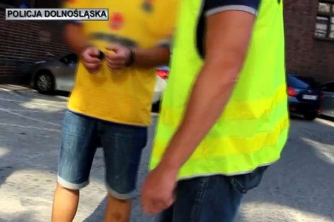 Pseudokibice z Lublina porwali na ulicy 30-latka. Zażądali okupu (wideo)