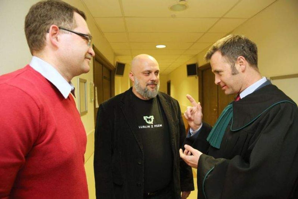 Psy wejdą do Saskiego? Wyrok dopiero za tydzień Psy wejdą do Saskiego? Wyrok dopiero za tydzień