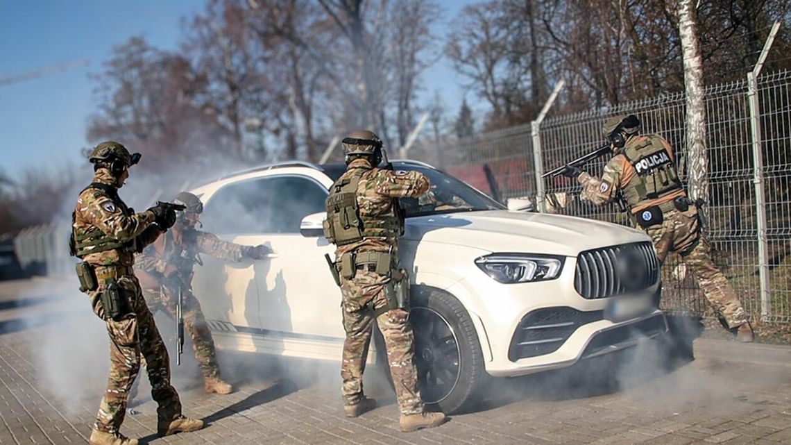 Psychodeliczne przesyłki na cały świat (film i zdjęcia w linku)