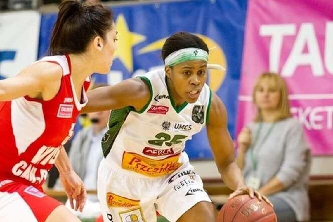 Pszczółka z Wisłą zagra dopiero we wtorek