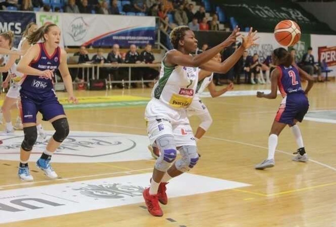 Pszczółki grają w Krakowie z zespołem swojego dawnego trenera