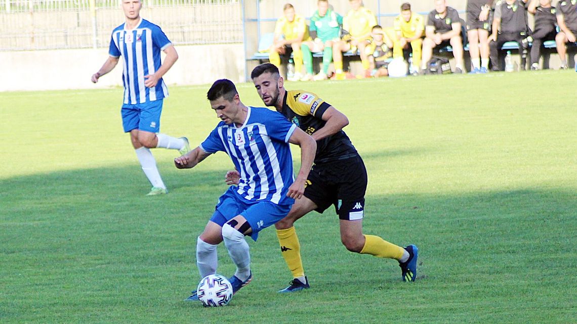 Puchar Polski: Tomasovia i kluby z Hummel IV ligi wchodzą do gry