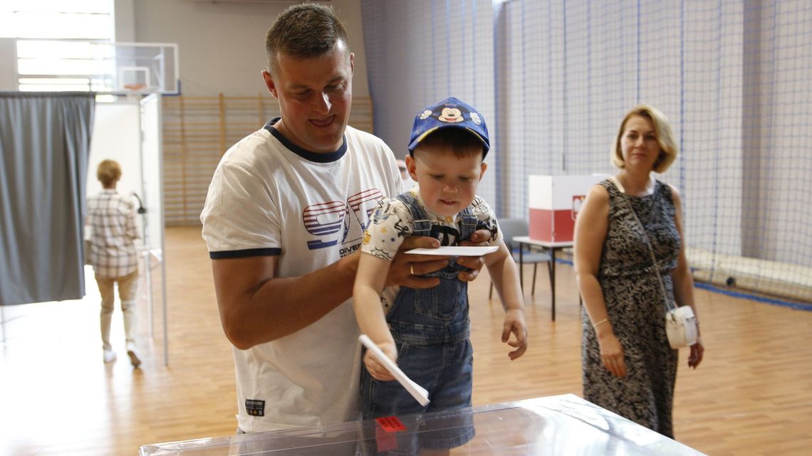 Puławianie poszli do urn. Wysoka frekwencja do południa