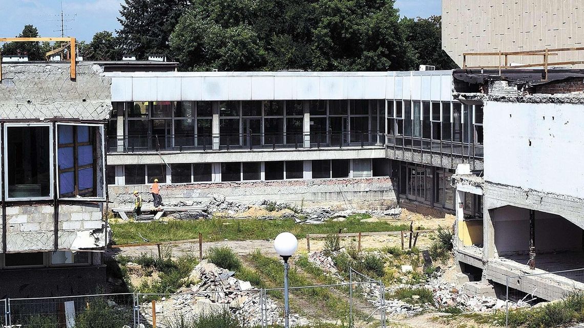 Puławy: Dom Chemika skończą dopiero za 1,5 roku Puławy: Dom Chemika skończą dopiero za 1,5 roku