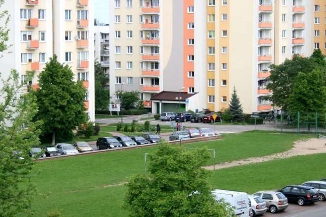 Puławy: Drugie podejście do skweru na os. Niwa Puławy: Drugie podejście do skweru na os. Niwa