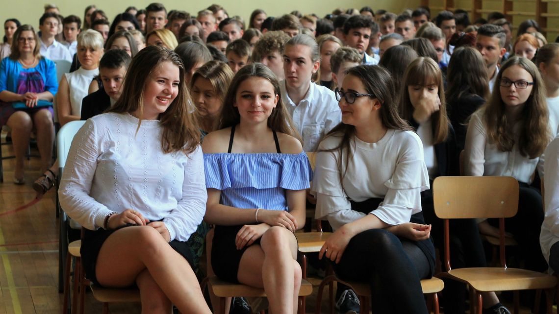 Puławy: Dyplomy rozdane, rok szkolny zakończony, czas na wakacje