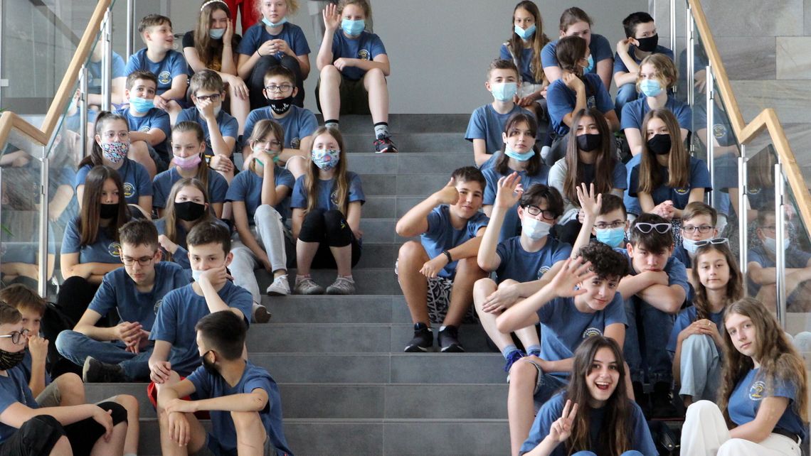 Puławy: Dzieci namalowały wiersze Baczyńskiego. Ponad 1200 prac