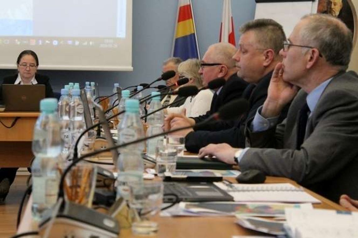 Puławy: Koniec papierowych kart do głosowania na budżet obywatelski