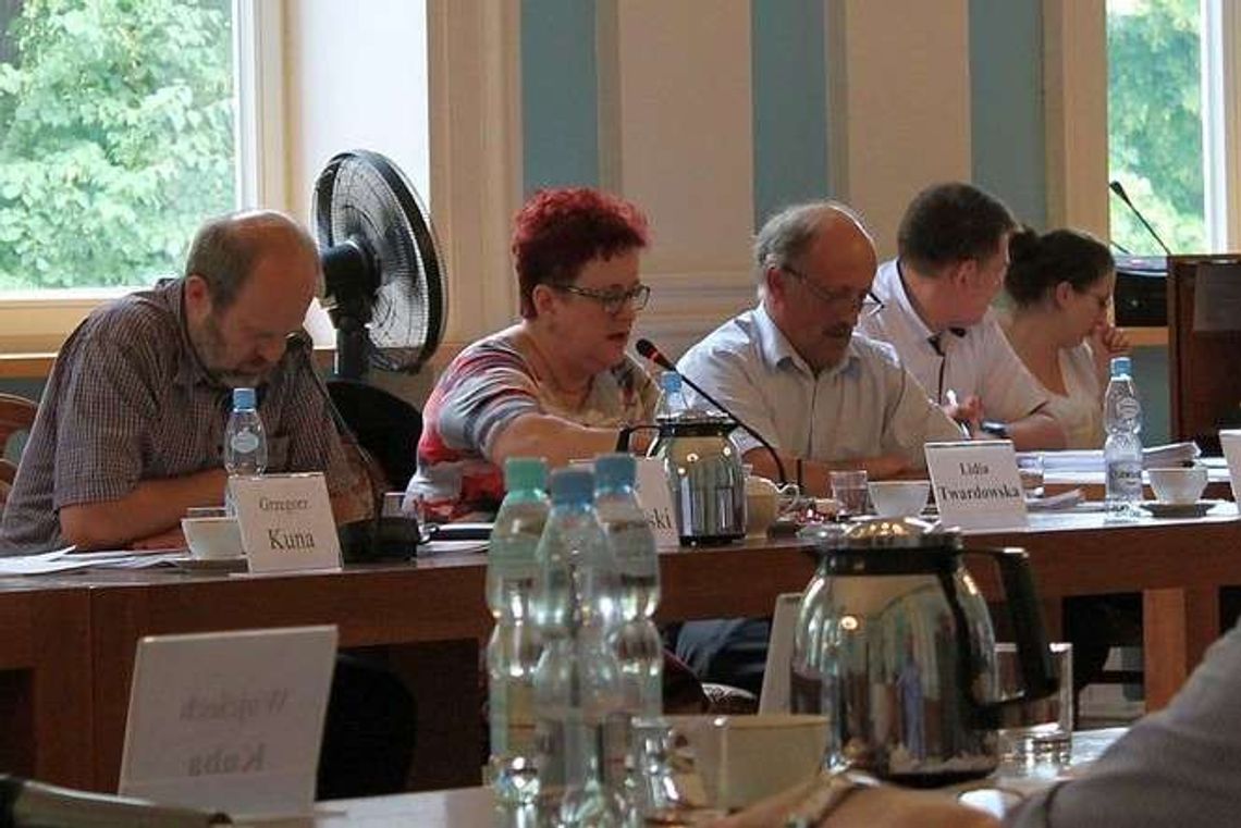 Puławy: Krytykowała zwolnienia w szpitalu, pokazali jej nowe miejsce