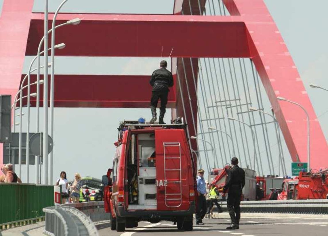 Puławy: Latarnie za mostem nie będą świecić. Oszczędności