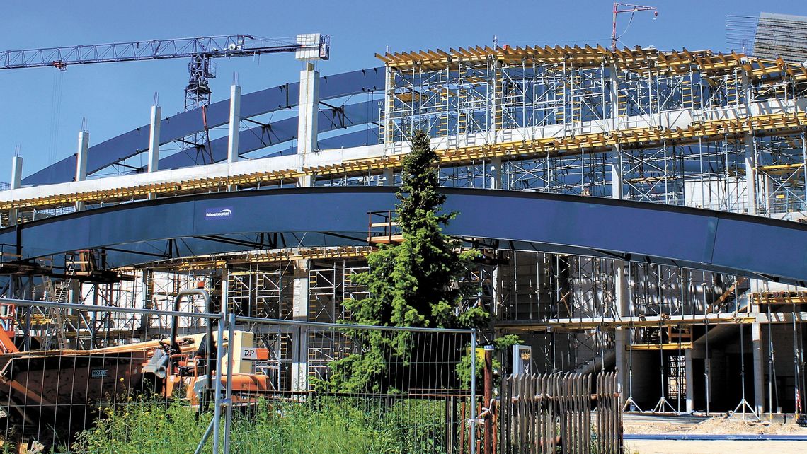 Puławy: Nowa hala sportowa rośnie w oczach [zdjęcia]