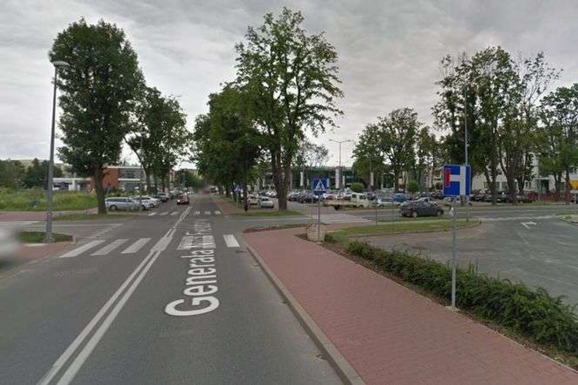 Puławy: Nowe lustra pomogą kierowcom