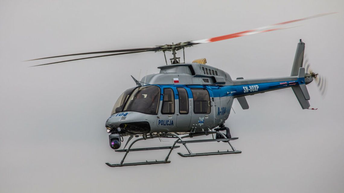Puławy. Policja ściągnęła śmigłowiec na poszukiwania. Kobietę znalazł przypadkowy przechodzień