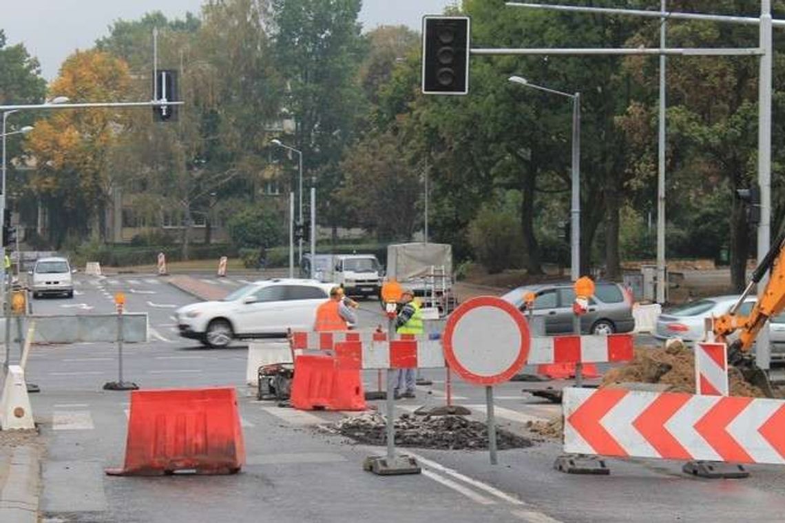Puławy: Poszerzają drogę by połączyć z nową