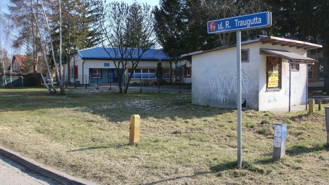 Puławy. Potrzebny parking przy przedszkolu. Ale jest problem z własnością gruntów