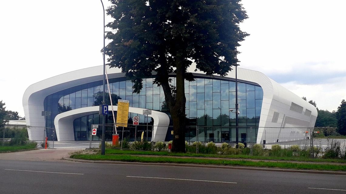 Puławy: Przy nowej hali sportowej stanie telebim 