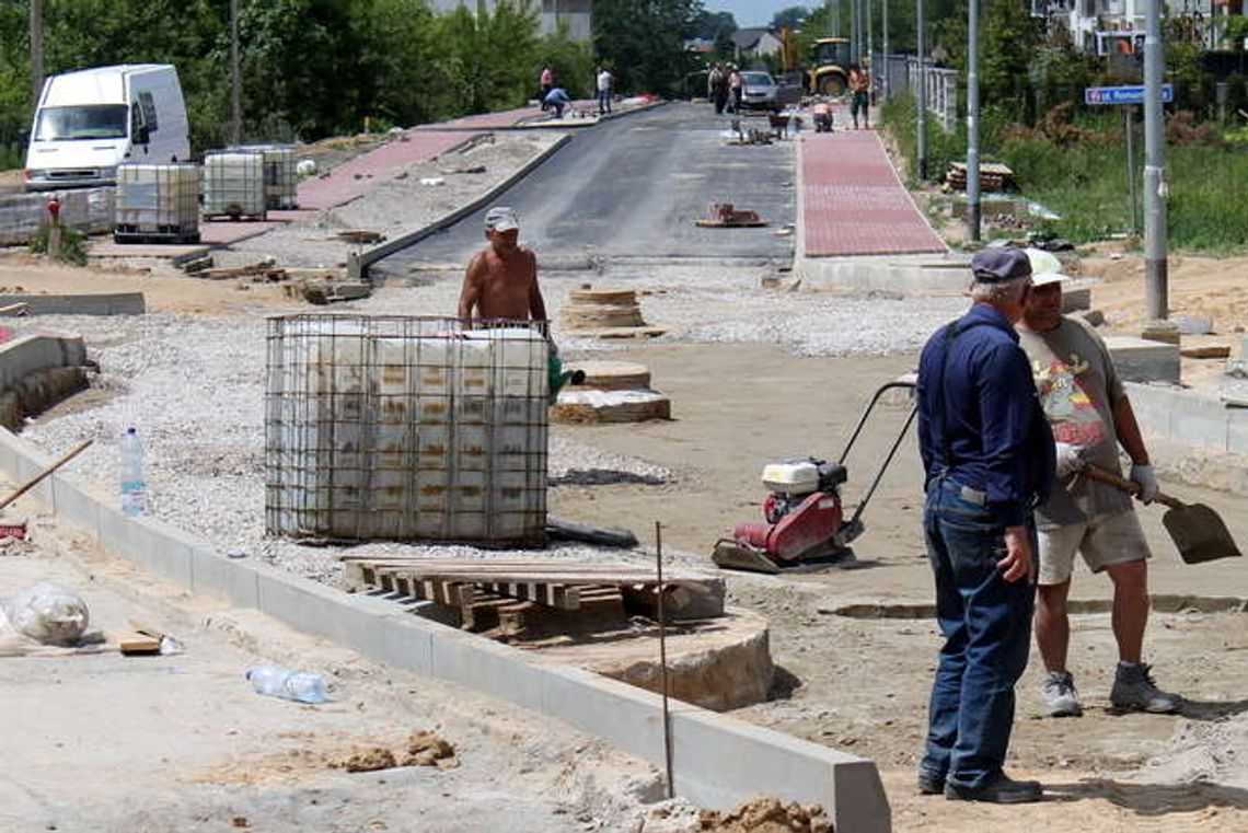 Puławy: Przyspieszają z budową ulic