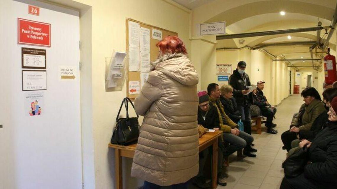Puławy: Szansa na skrócenie kolejek po paszporty
