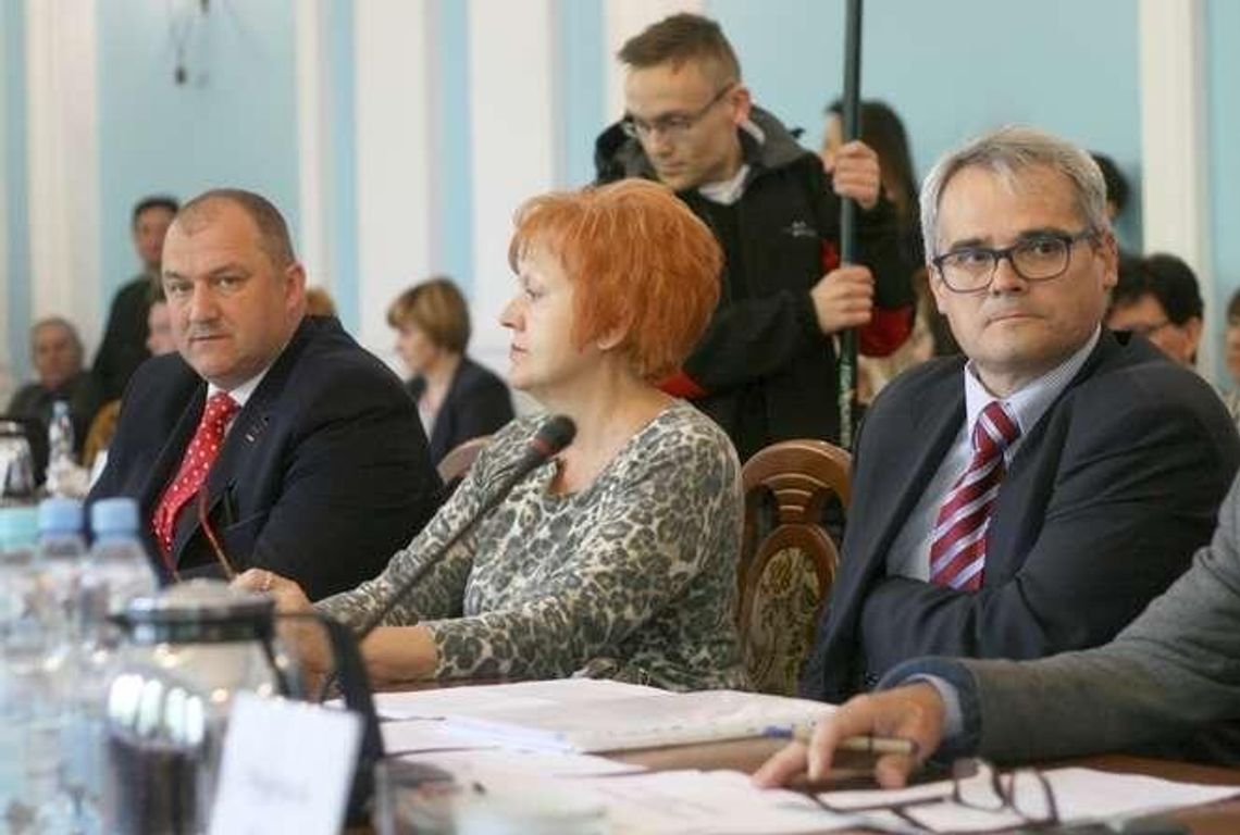 Puławy: Test zaufania do zarządu powiatu