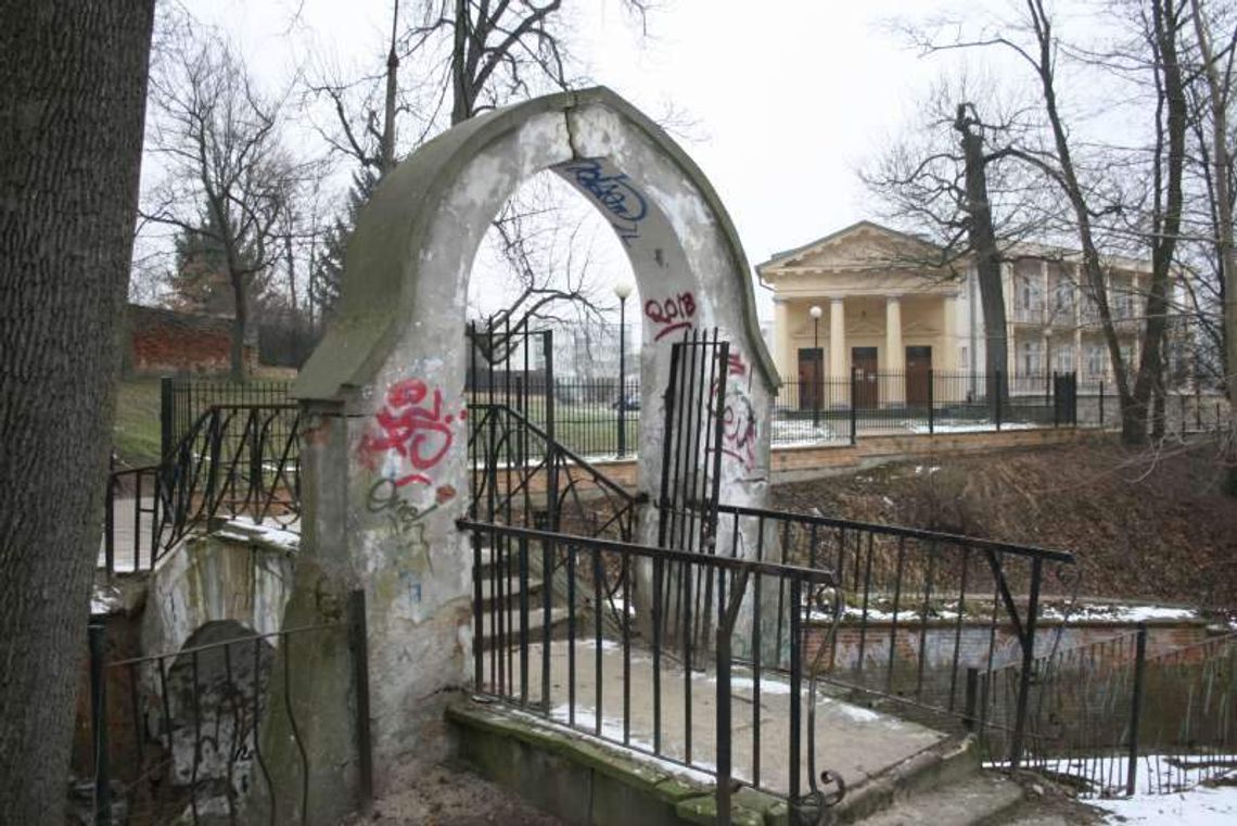 Puławy: Wreszcie wezmą się za mostek