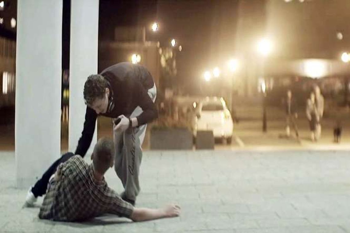 Puławy wystąpiły w teledysku Grubsona "Dżungla" (wideo) Puławy wystąpiły w teledysku Grubsona "Dżungla" (wideo)