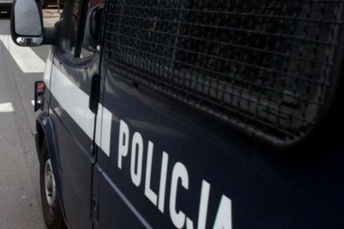 Puławy: Z nożem na ochroniarza