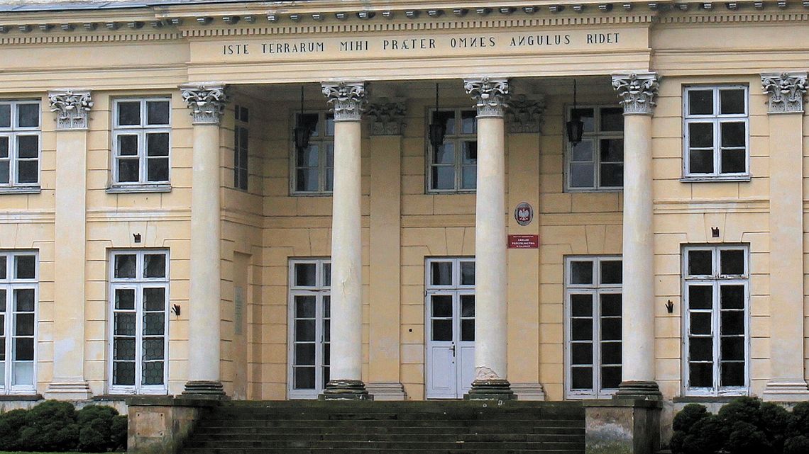 Puławy: Zabytkowy pałac będzie dla turystów. Ale najpierw powstanie plan Puławy: Zabytkowy pałac będzie dla turystów. Ale najpierw powstanie plan