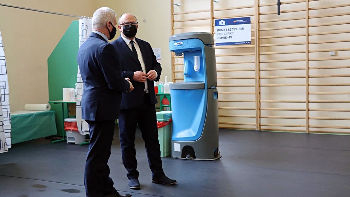 Punkt szczepień powszechnych w Kraśniku jest gotowy. Ma być ponad 400 szczepień dziennie Punkt szczepień powszechnych w Kraśniku jest gotowy. Ma być ponad 400 szczepień dziennie