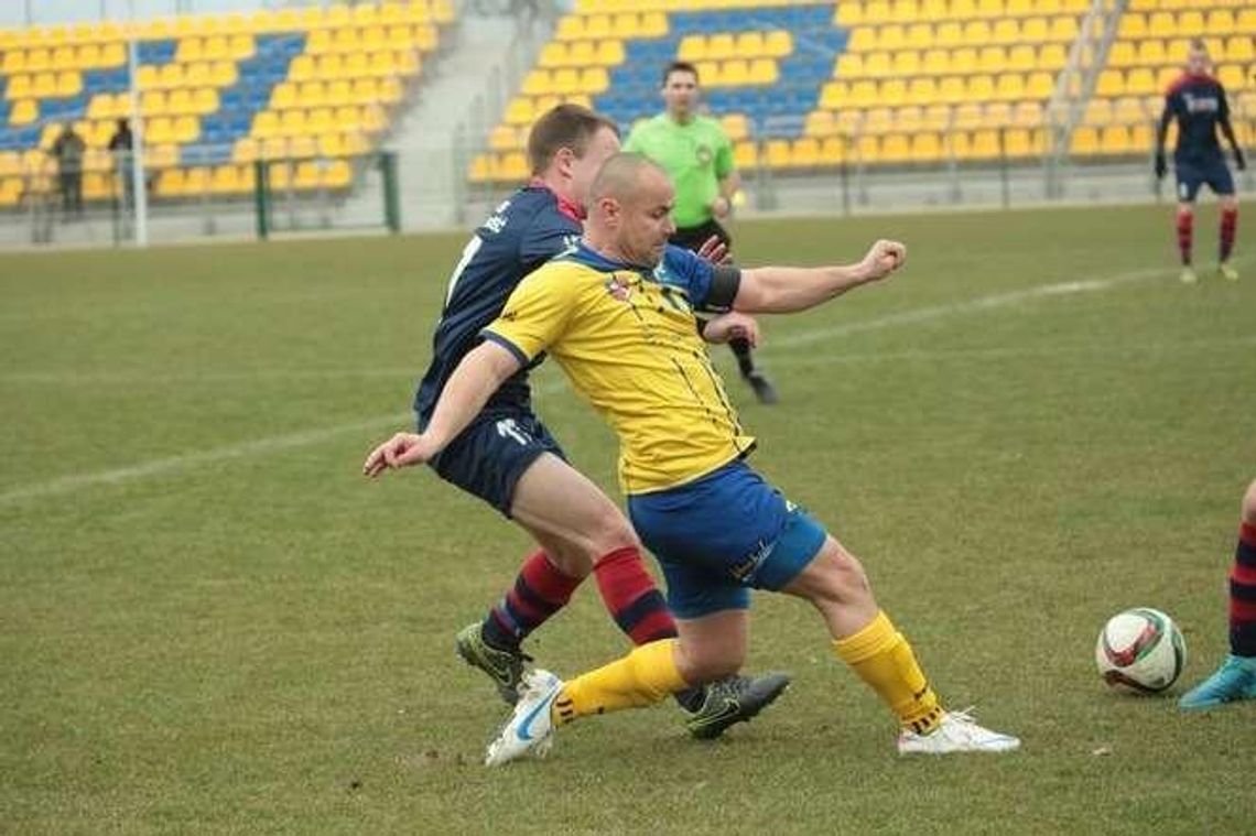 Punktują, choć nie mają atutu własnego boiska