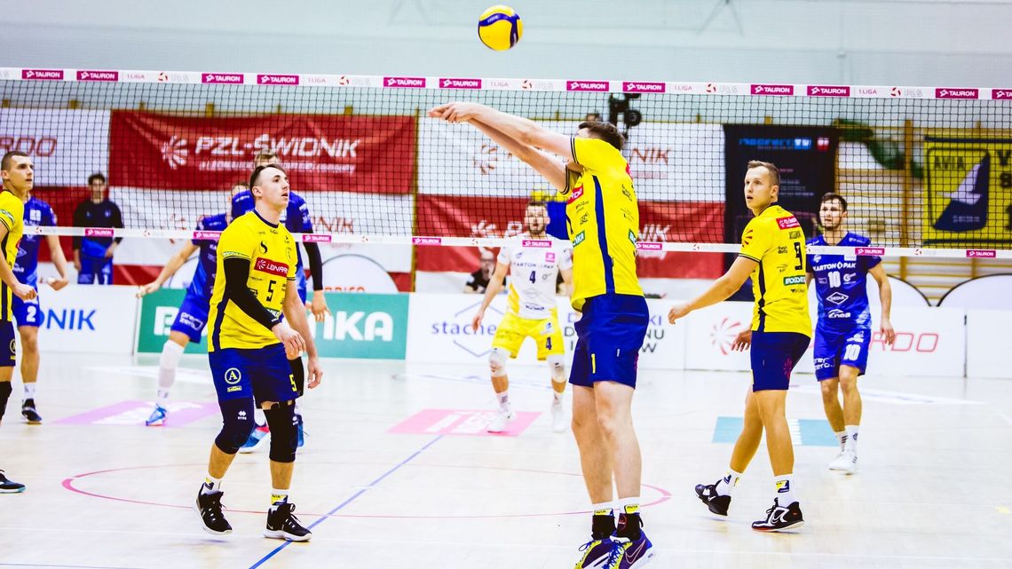 PZL Leonardo Avia jedzie do Nowej Soli po zwycięstwo, Bogdanka Arka zagra w Siedlcach PZL Leonardo Avia jedzie do Nowej Soli po zwycięstwo, Bogdanka Arka zagra w Siedlcach