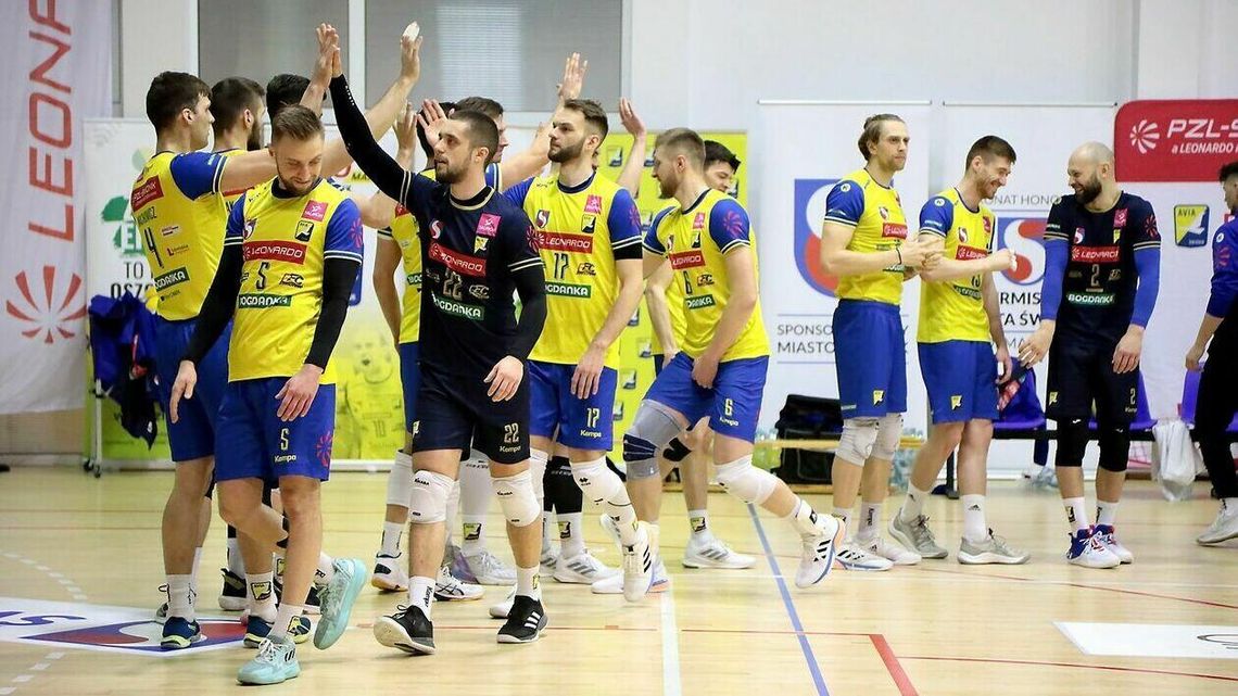 PZL Leonardo Avia Świdnik - Chrobry Głogów 3:1. Przerwali serię [ZDJĘCIA]