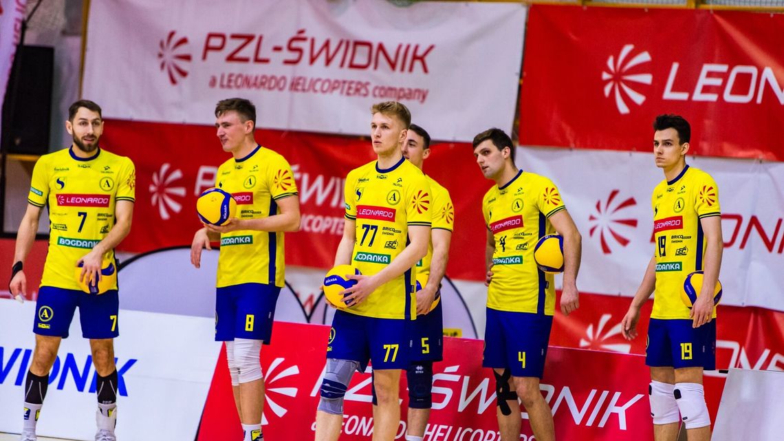 PZL Leonardo Avia Świdnik podpisała nową umowę ze swoim strategicznym sponsorem