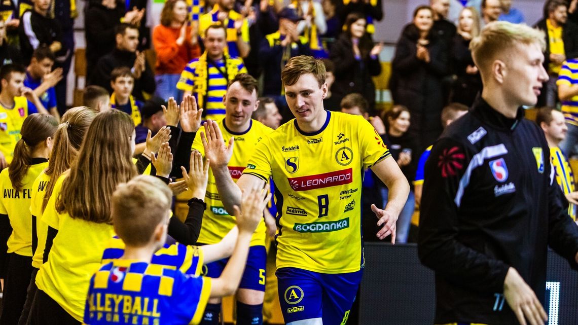 PZL Leonardo Avia Świdnik przedłużyła kontrakt ze środkowym PZL Leonardo Avia Świdnik przedłużyła kontrakt ze środkowym