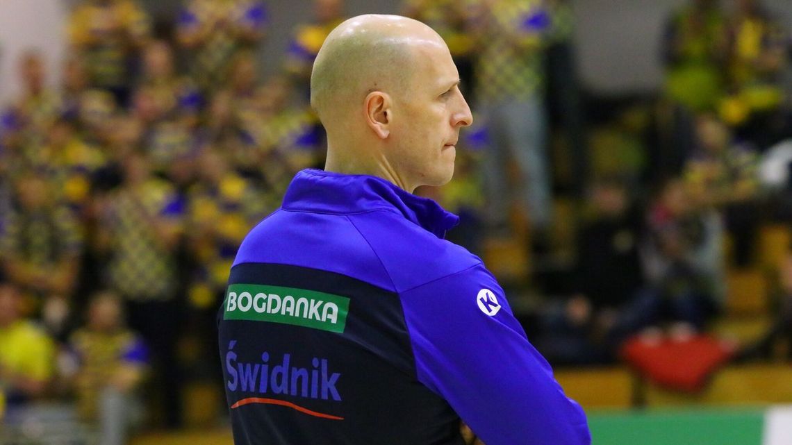 PZL Leonardo Avia Świdnik zmienia trenera, w środę debiut "Guzika"