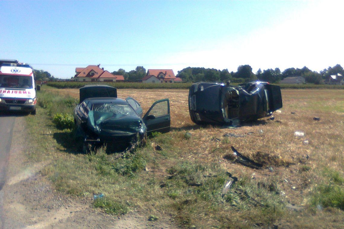 Radawiec Mały: Zderzenie aut. Cztery osoby w szpitalu