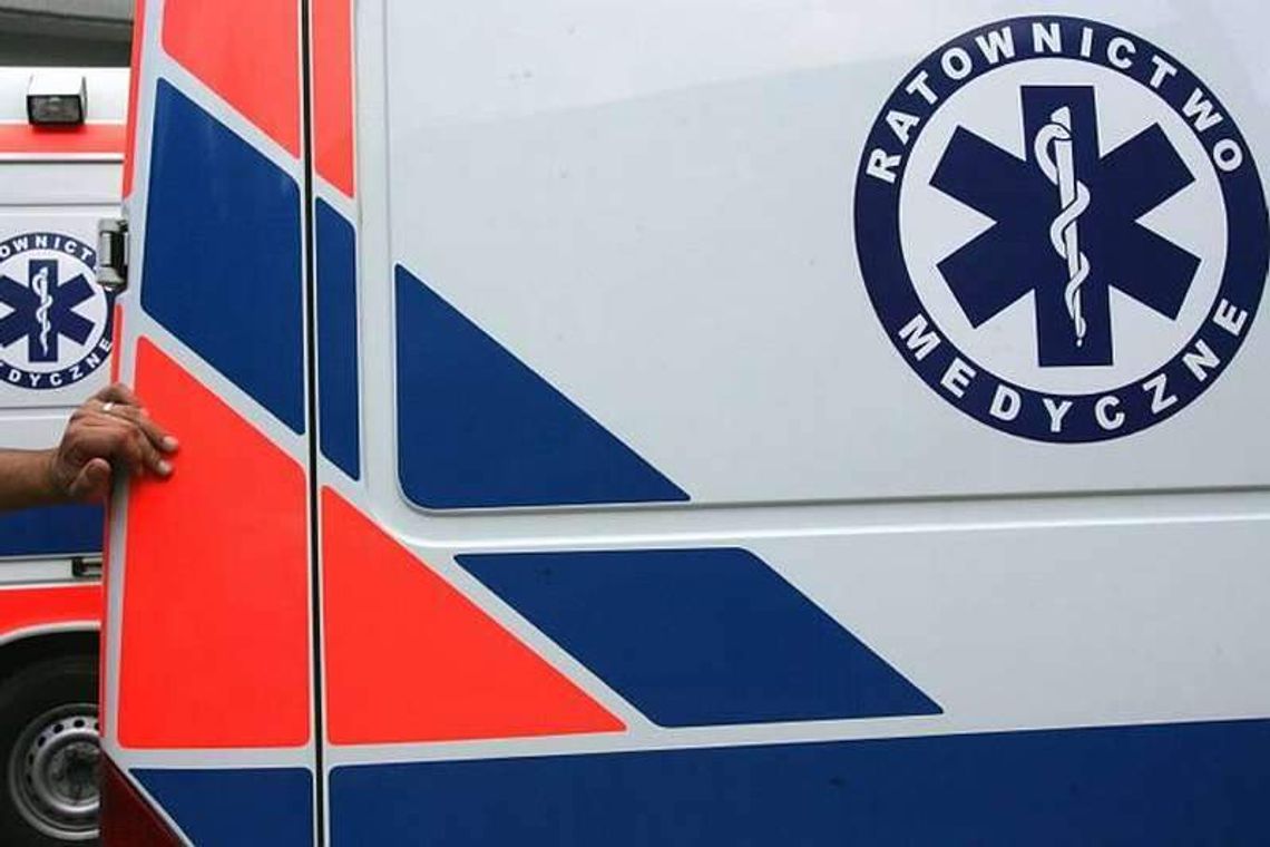 Radiowóz zderzył się z BMW. Policjant przed badaniem opuścił szpital