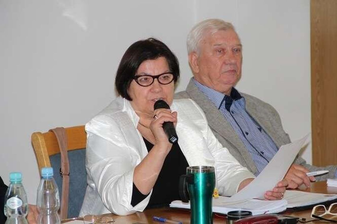 Radna niezależna przeszkadza PiS nawet w komisji